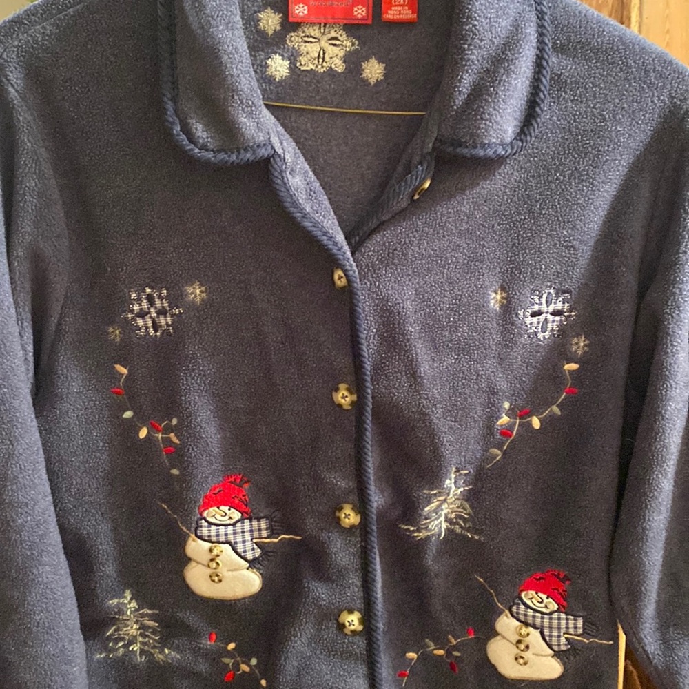 Button front fleece jacket by Northcrest